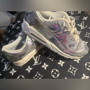 NWOB, Men’s Nike Air Max 90 SP Liquid Metal, size 14.5 Silver Platinum